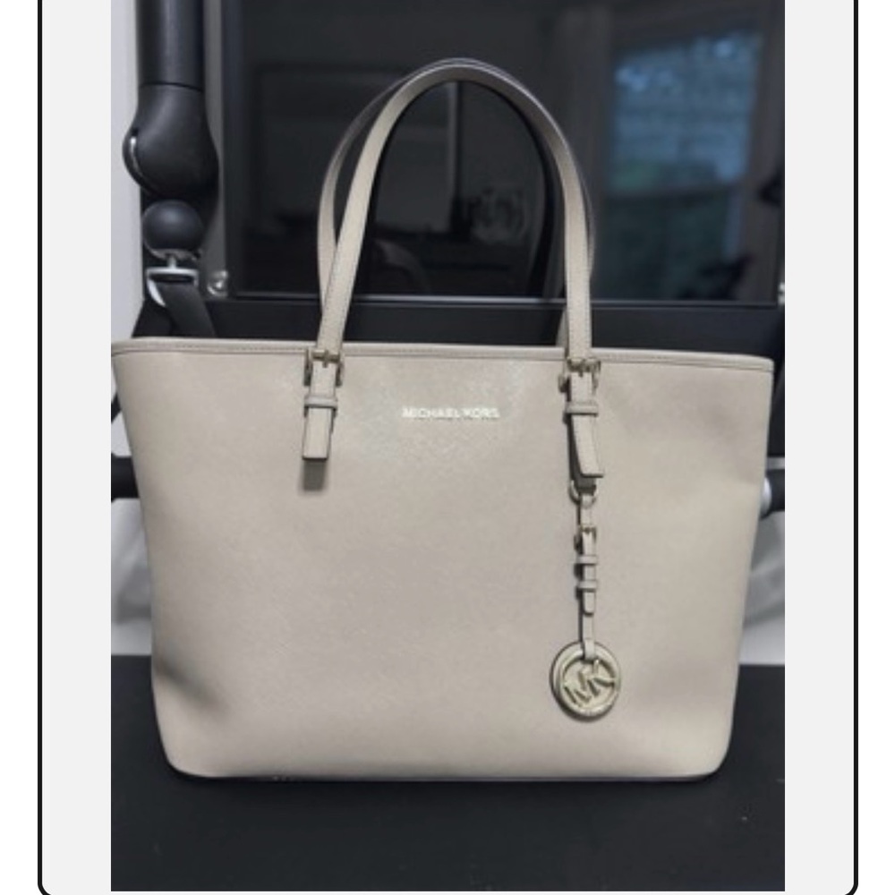 Michael Kors pear grey jet set Saffiano Leather Tote